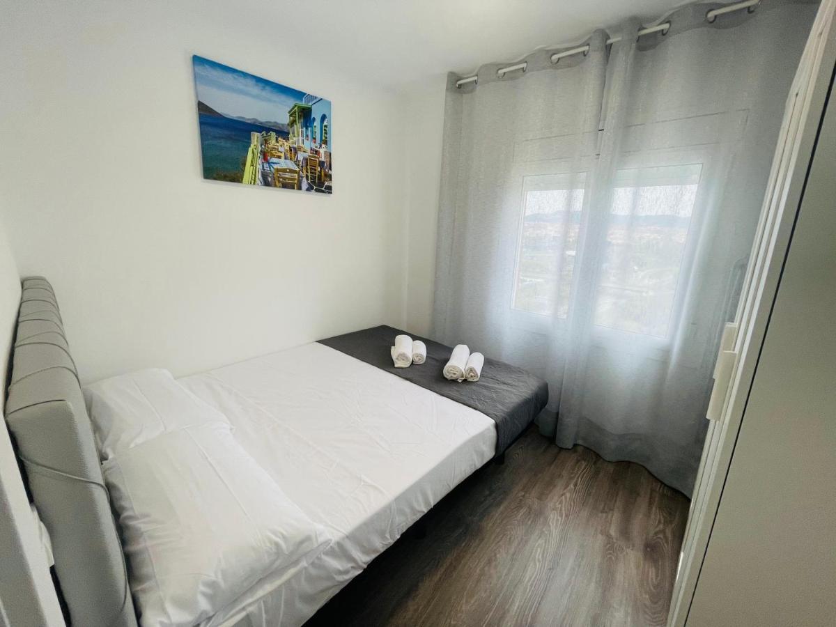 Barca 5 New Beach Apartment Sant Adria de Besos Exterior foto